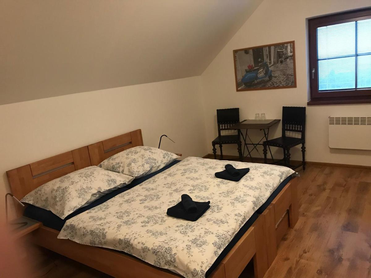 U Floderu Vendégház Bavory Kültér fotó